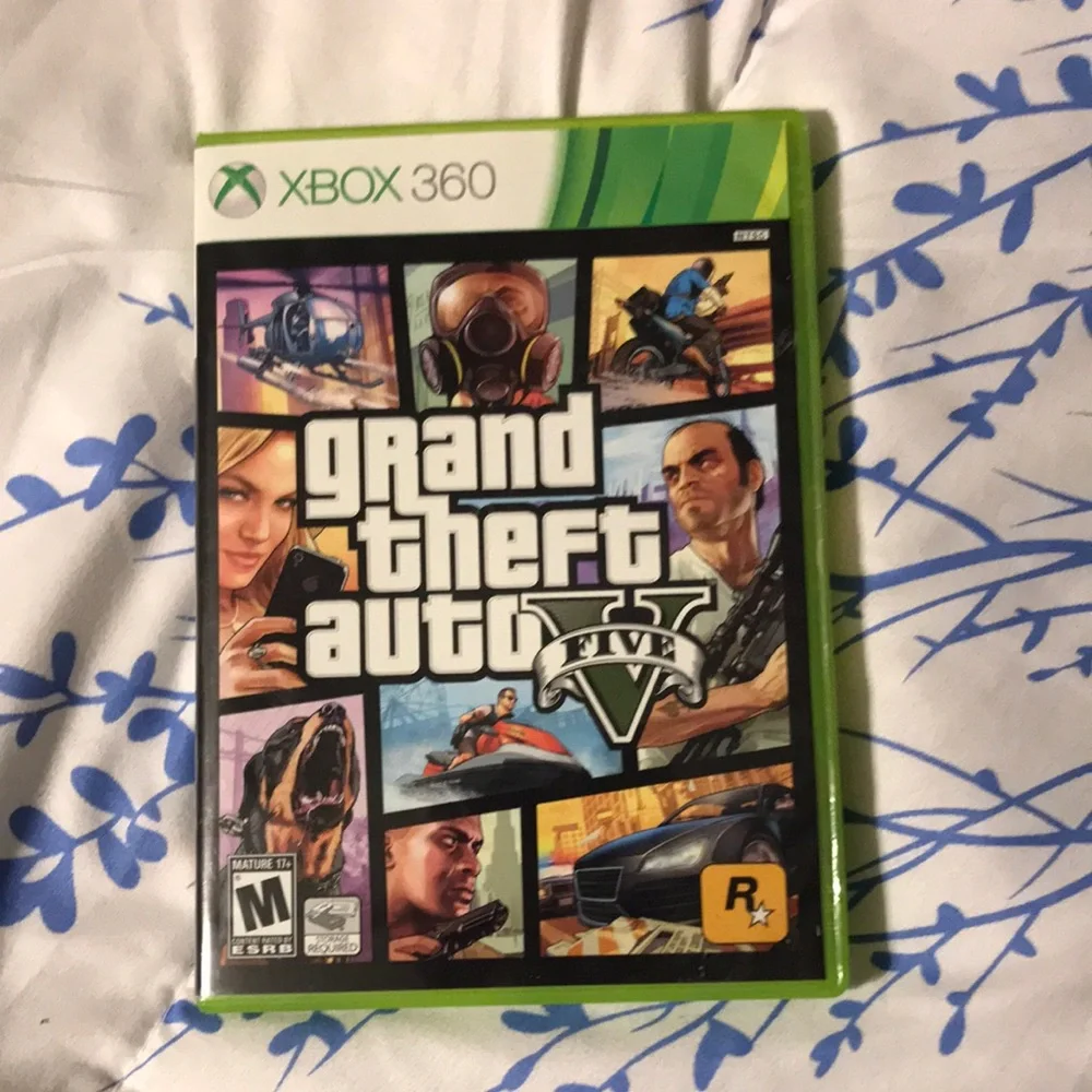 XBOX 360 GRAND THEFT AUTO FIVE V